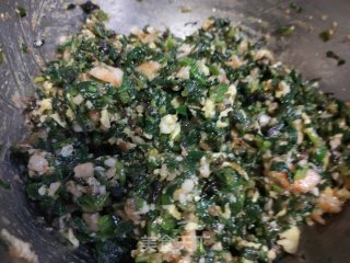 菠菜三鲜水饺的做法步骤：12
