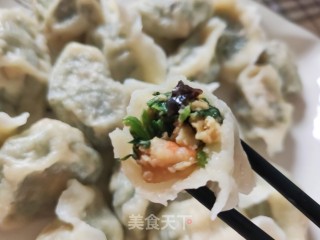 菠菜三鲜水饺的做法步骤：17