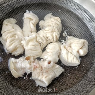 卤肥肠的做法步骤：2