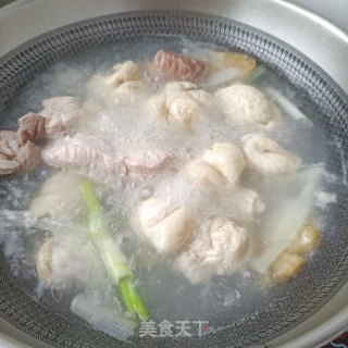 卤肥肠的做法步骤：4
