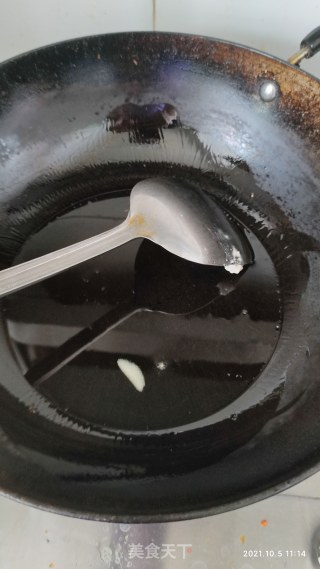 酸菜芋儿鸡的做法步骤：5