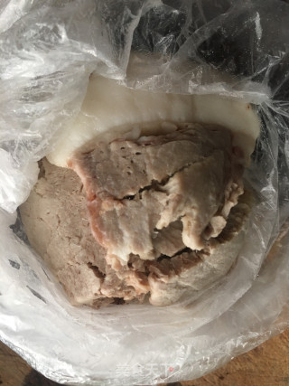 小炒回锅肉的做法步骤：3