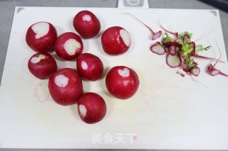糖醋樱桃萝卜的做法步骤：2