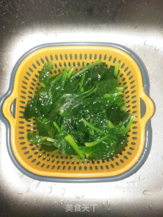 菠菜鸡蛋盖被的做法步骤：3