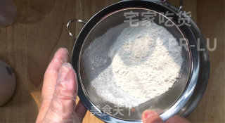 超简单香蕉松饼，软软糯糯，天然食材，健康美味，简单又快手。的做法步骤：4