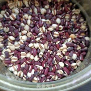 小豆薏米粉的做法步骤：1