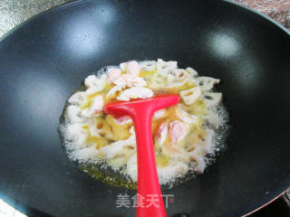 霞迷饺莲藕炒丝瓜的做法步骤：5