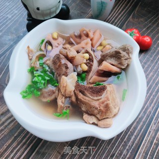 莲藕黄豆排骨汤的做法步骤：9