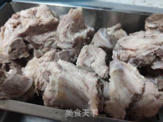 红烧排骨的做法步骤：1