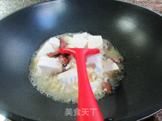 腊肉煮豆腐的做法步骤：4