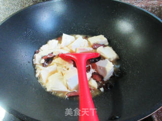 腊肉煮豆腐的做法步骤：7