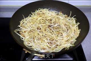 肉末豆芽韭菜的做法步骤：5