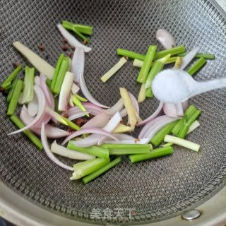 “莲藕”干锅莲藕虾的做法步骤：22
