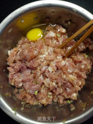 油炸燕麦猪肉丸的做法步骤：3