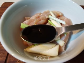 鸡胸蔬菜沙拉的做法步骤：15
