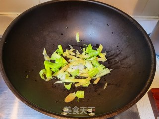 白灼花甲的做法步骤：2