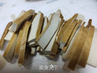 香干炒肉丝的做法步骤：4