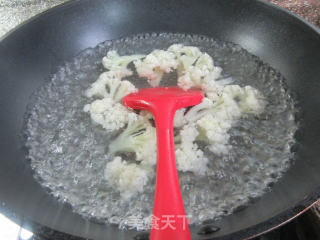 腊肉炒花菜毛毛菜的做法步骤：4