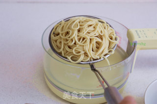 武汉热干面的做法步骤：5