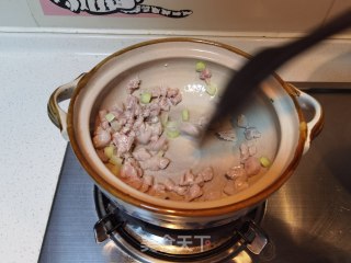 肉末芋头煲的做法步骤：6