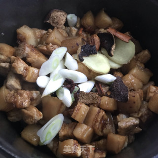 啤酒红烧肉的做法步骤：7