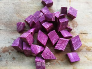 红枣紫薯银耳莲子羹的做法步骤：3