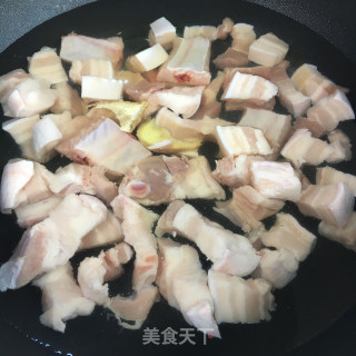 笋干烧肉的做法步骤：3