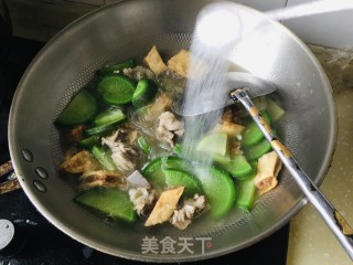 烩羊肉夹沙青萝卜的做法步骤：7