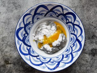 孜然麻辣虾球的做法步骤：3