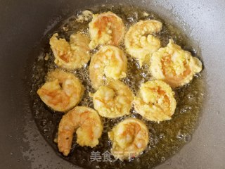 孜然麻辣虾球的做法步骤：6