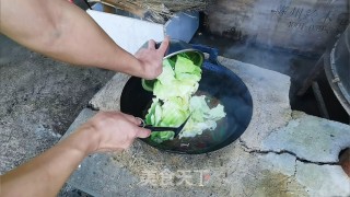 铁锅大烩菜的做法步骤：11