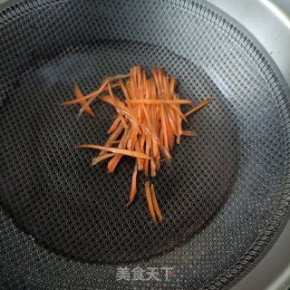 芹菜拌熟肉的做法步骤：3