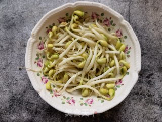 牛肉卷豆芽煮粉条的做法步骤：5
