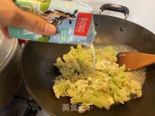 蛤蜊煮花菜的做法步骤：6