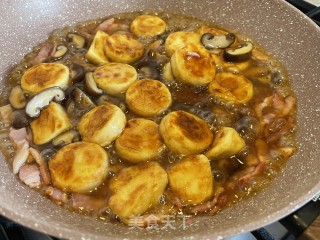 鲜菇汁烩蛋豆腐的做法步骤：8