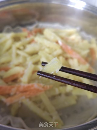炒洋芋卜拉的做法步骤：6