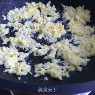 辣皮子番茄鸡蛋面的做法步骤：3
