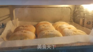 日式红薯面包卷的做法步骤：12