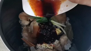 酱香烤猪蹄的做法步骤：5