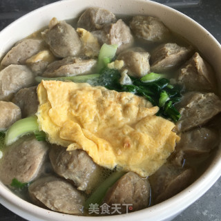 肉丸蛋饺汤的做法步骤：7