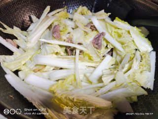 鸡蛋白菜梗炒肉片的做法步骤：4