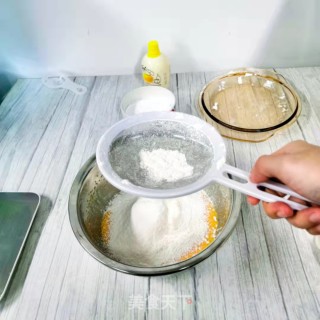 原味戚风蛋糕的做法步骤：6