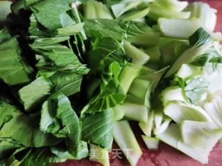清炒小油菜的做法步骤：2