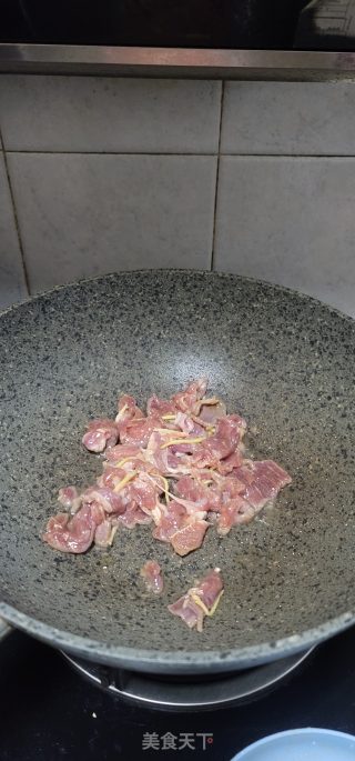牛肉片烧番茄的做法步骤：6