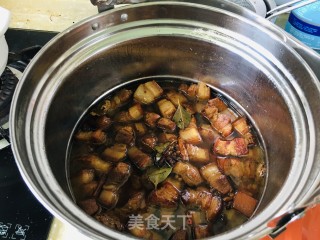 砂锅红烧肉炖豆腐的做法步骤：4