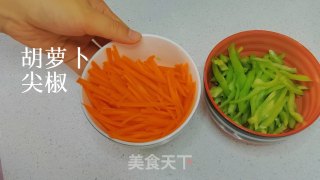 方便的炒方便面的做法步骤：1