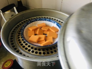 南瓜吐司的做法步骤：1