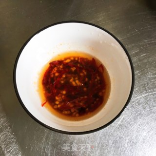 蛋皮拌韭菜的做法步骤：10
