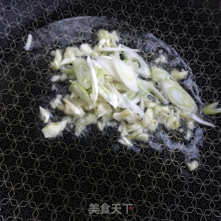 核桃油炒油麦菜的做法步骤：4