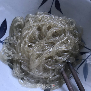 黄豆芽炖粉条的做法步骤：2